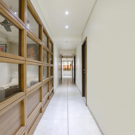 FabHotel Bharosa Inn Ahmedabad Bagian luar foto